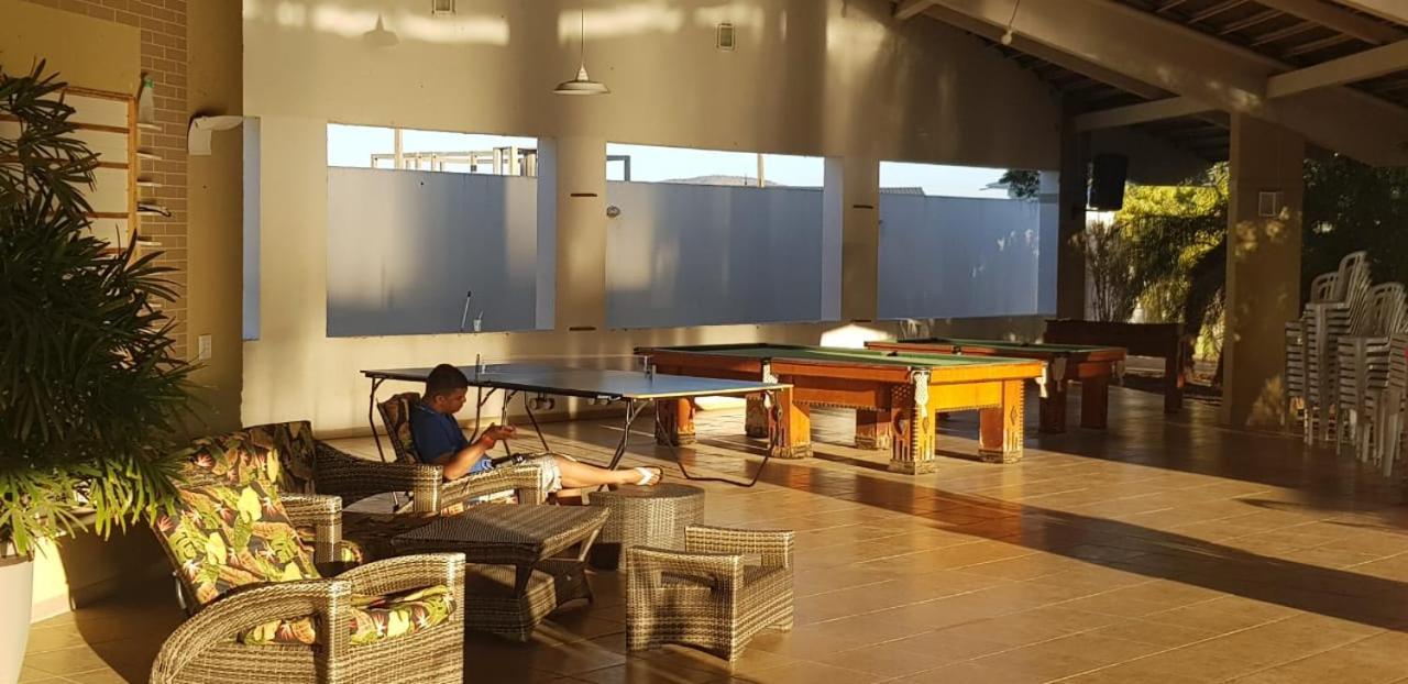 Lago Vista: Apartamento com Cozinha e Churrasqueira Privativa Caldas Novas Exterior photo
