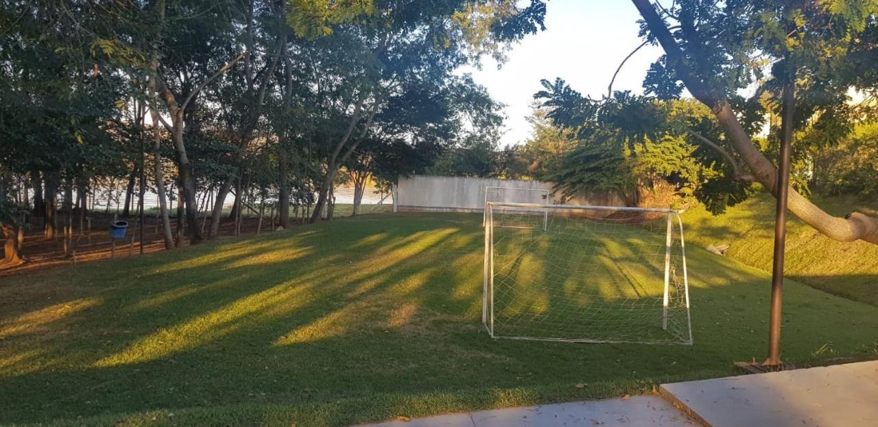 Lago Vista: Apartamento com Cozinha e Churrasqueira Privativa Caldas Novas Exterior photo