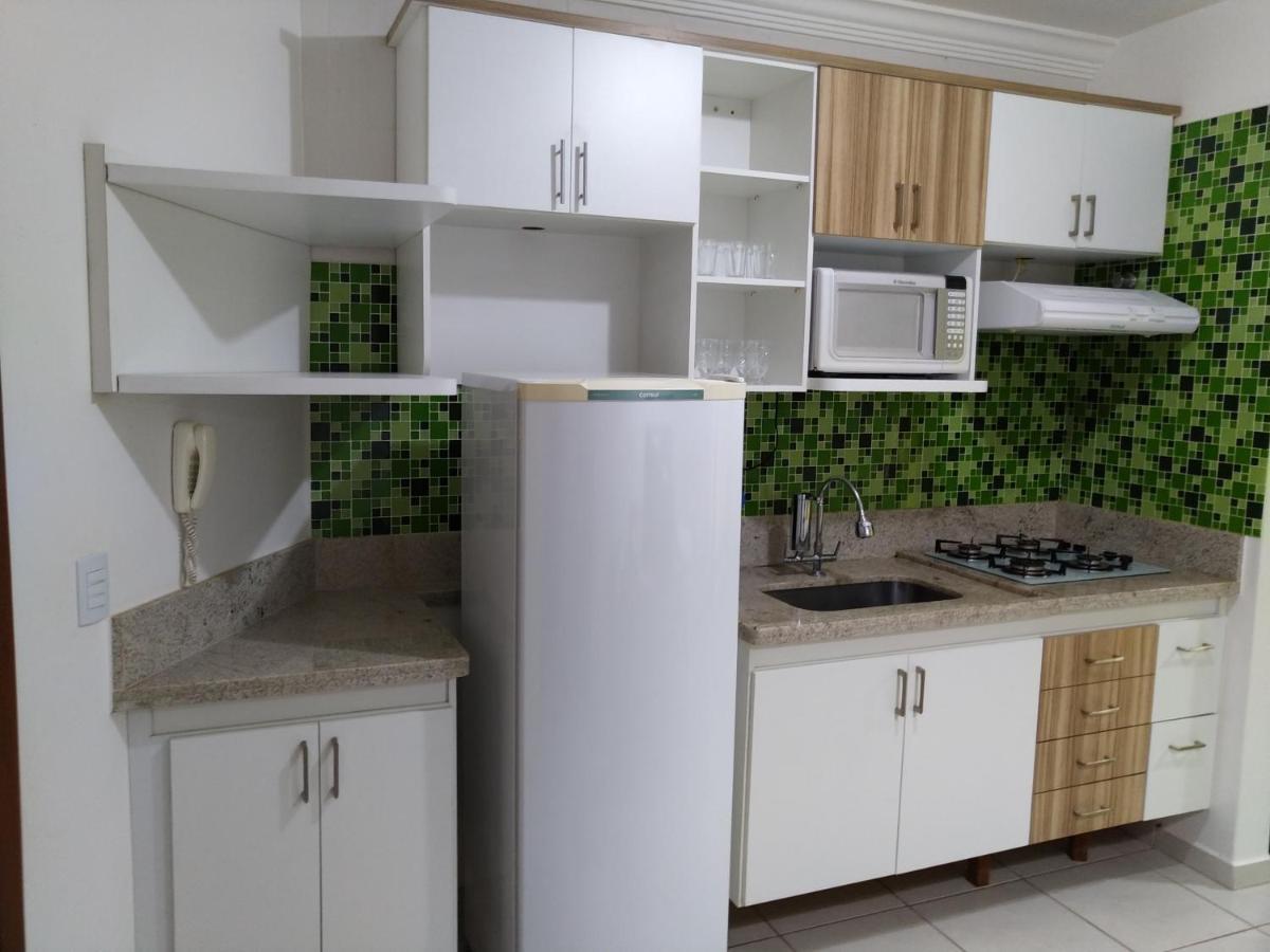 Lago Vista: Apartamento com Cozinha e Churrasqueira Privativa Caldas Novas Exterior photo