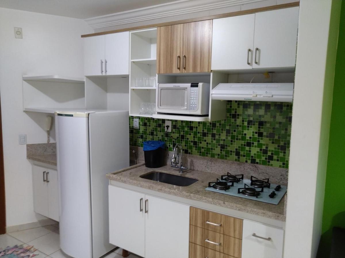 Lago Vista: Apartamento com Cozinha e Churrasqueira Privativa Caldas Novas Exterior photo
